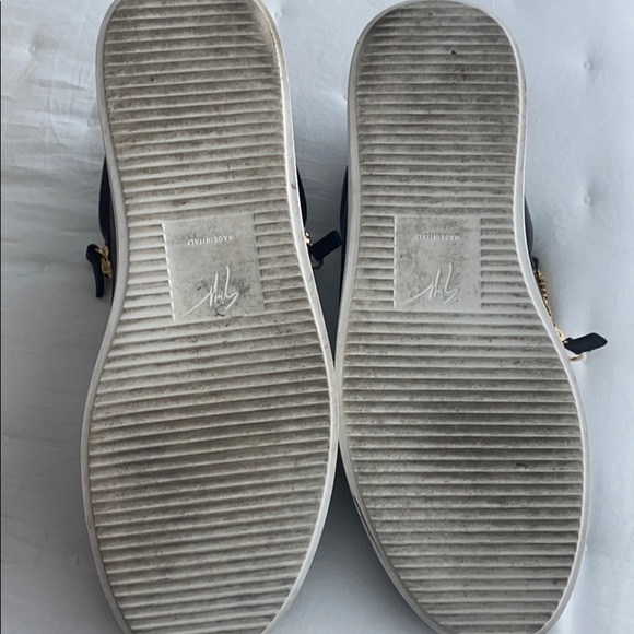 Giuseppe Zanotti - Picture 5 of 8